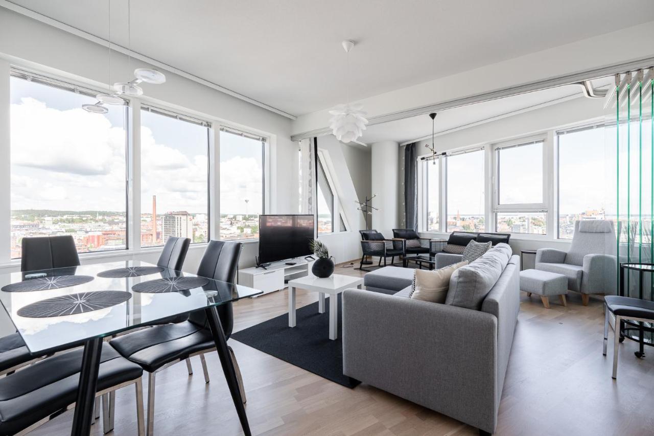 Stunning Views 11Th Floor 2Br Home With Sauna - Hosted By 2Ndhomes Tampere Buitenkant foto