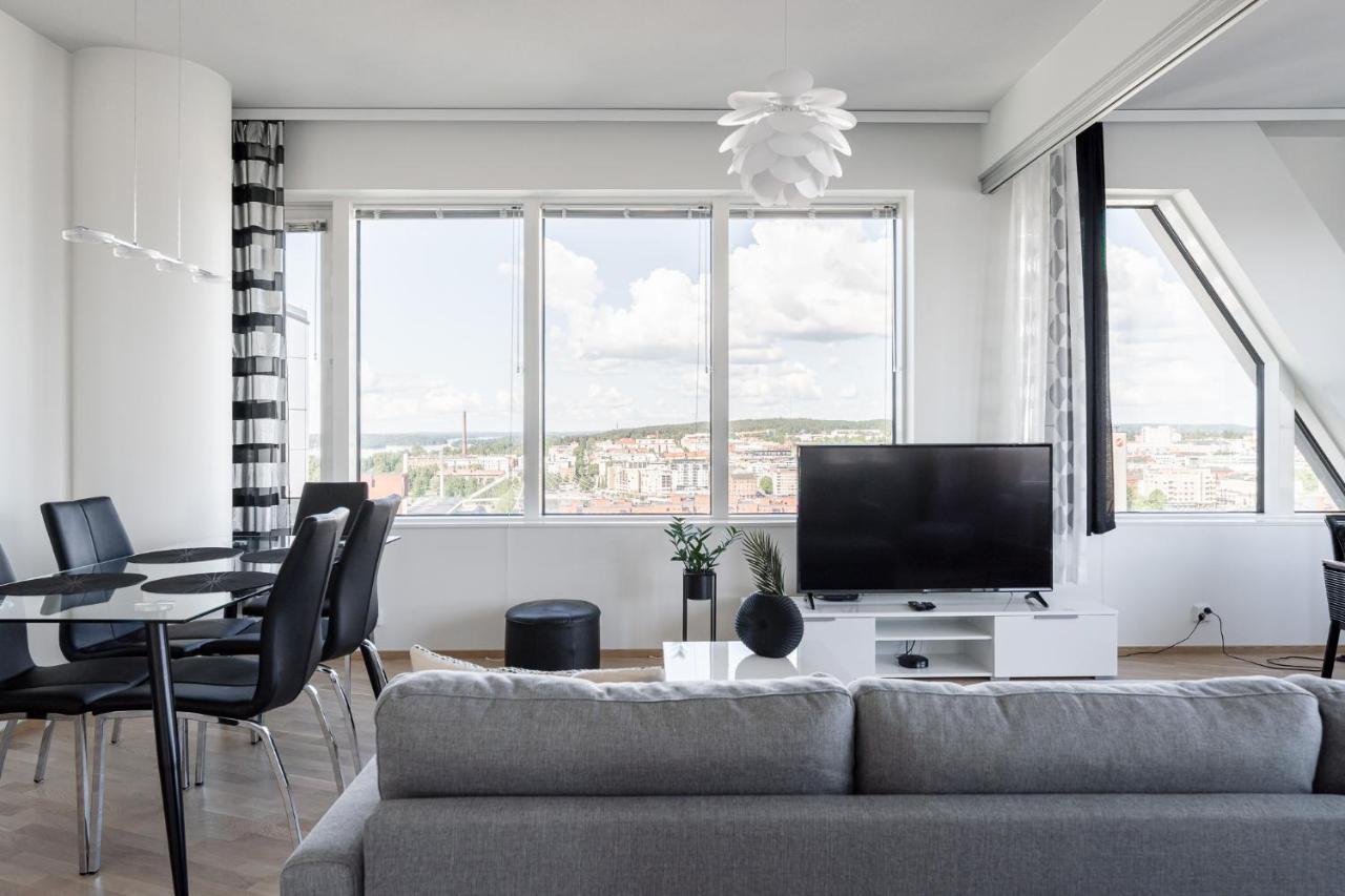 Stunning Views 11Th Floor 2Br Home With Sauna - Hosted By 2Ndhomes Tampere Buitenkant foto